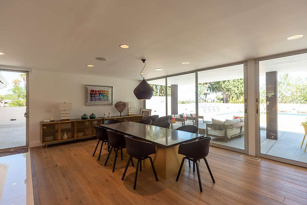 12945 dining 6