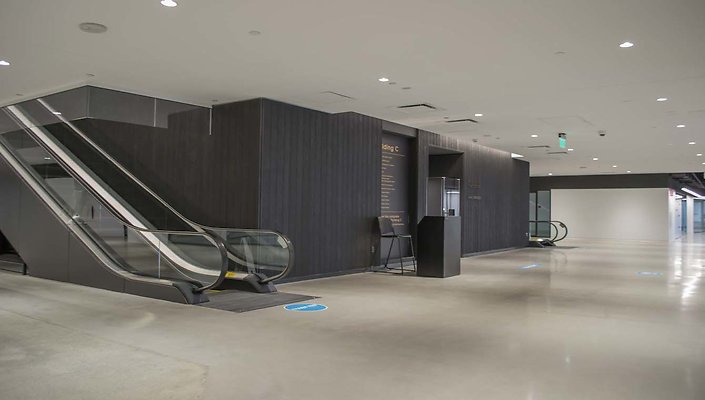 CMC-California-Market-Center-Lobby-Staircase-12