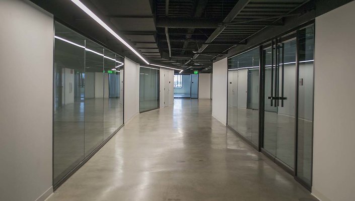 CMC-California-Market-Center-Lobby-Staircase-28