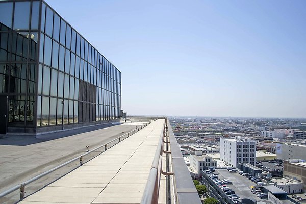 CMC-California-Market-Center-Rooftop-10-scaled