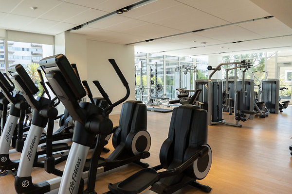 Landmark-Gym01-e1691831727895