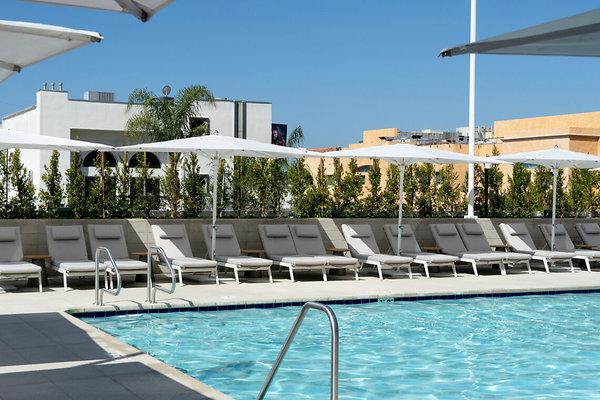 Landmark-Pool06-e1691831689444