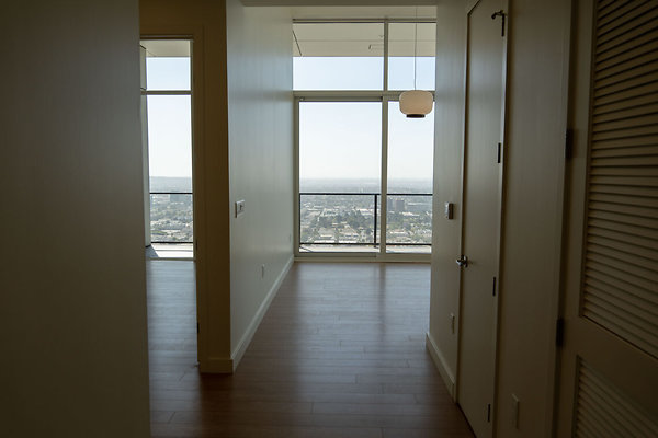 Landmark-Suite34thFloor04-e1691831913928