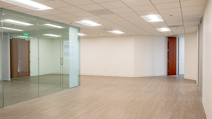Landmark-II Suite1150-08