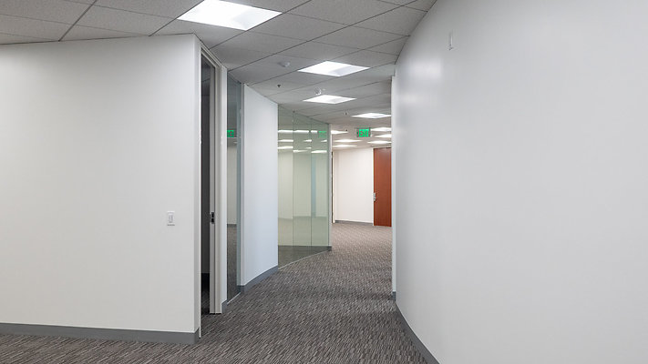 Landmark-II Suite800-14