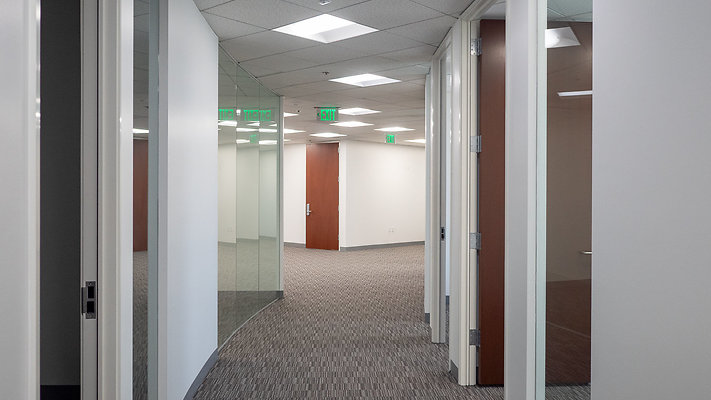 Landmark-II Suite800-13