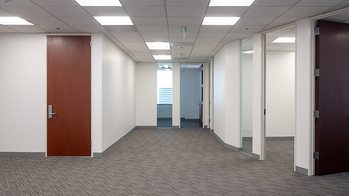 Landmark-II Suite800-08