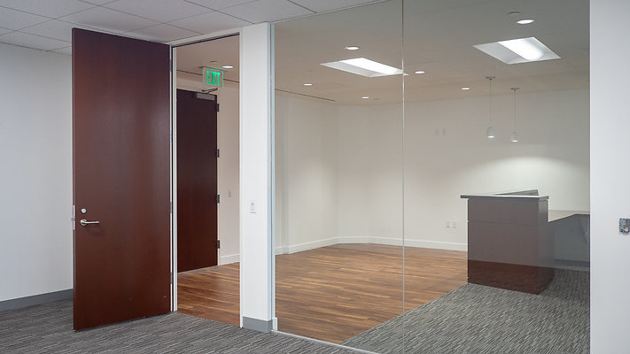Landmark-II Suite800-05