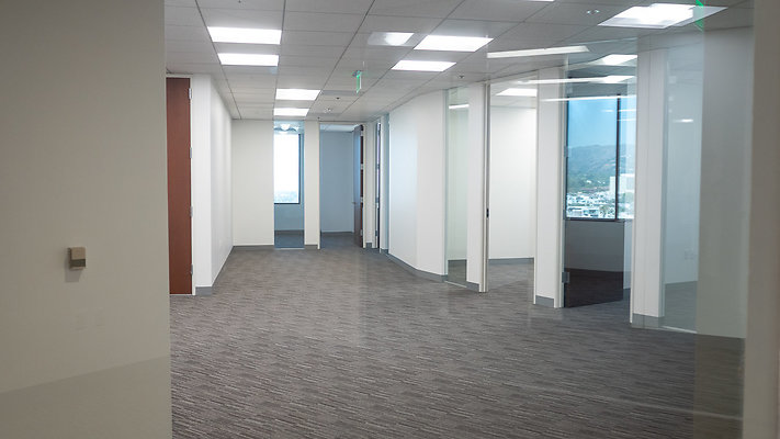 Landmark-II Suite800-07
