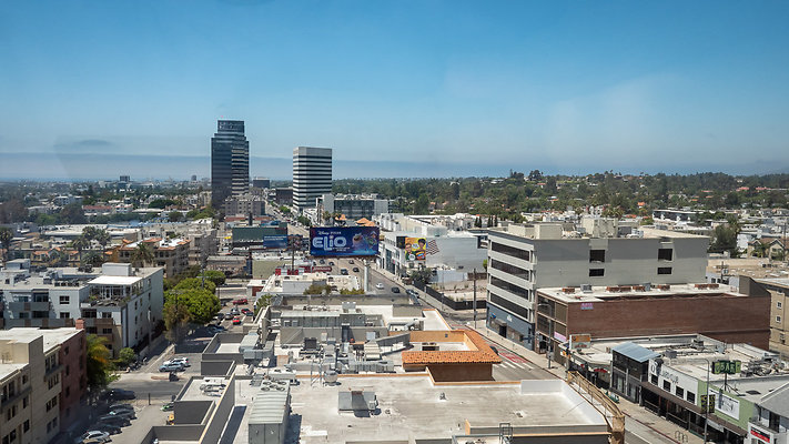 Landmark-II Suite800-23