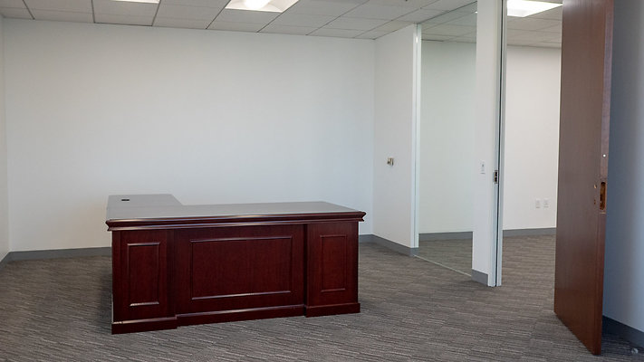 Landmark-II Suite800-17