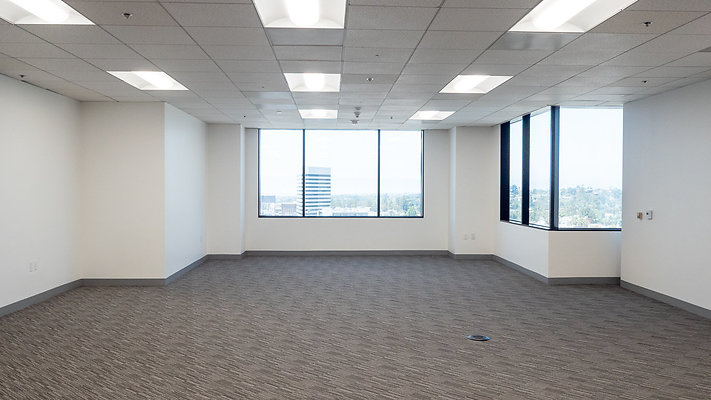 Landmark-II Suite800-18