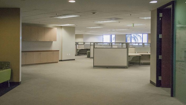 Landmark-II-Suite-300-05