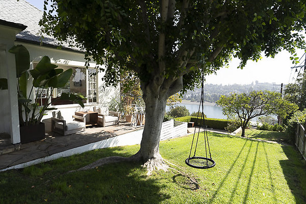 DOMINO SILVERLAKE HOUSE-9