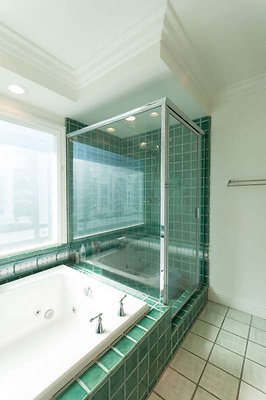10139 bath 3