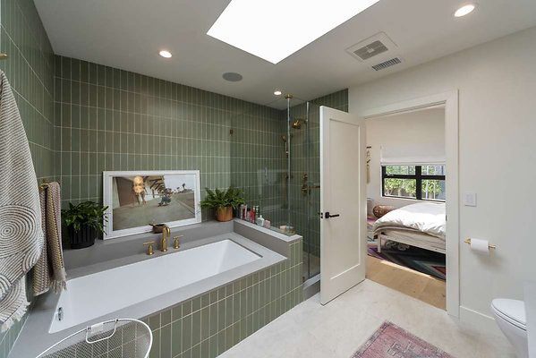 13660 bath 2