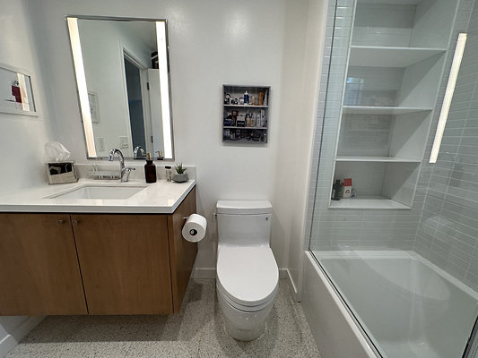 13285 bath 6