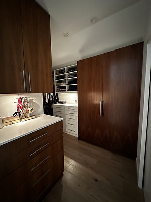 13285 closet 2