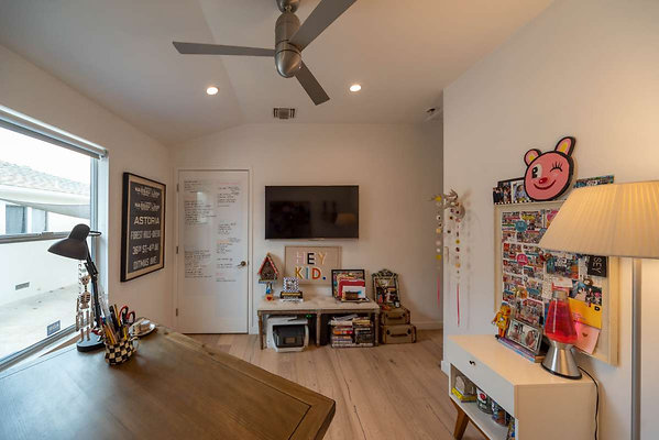 13285 office 1