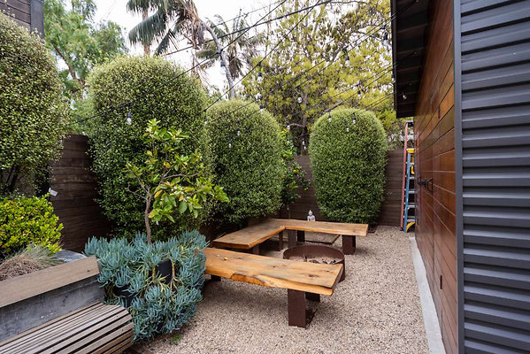 13285 garden 4