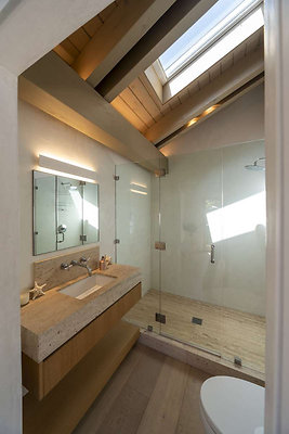 13640 bath 6