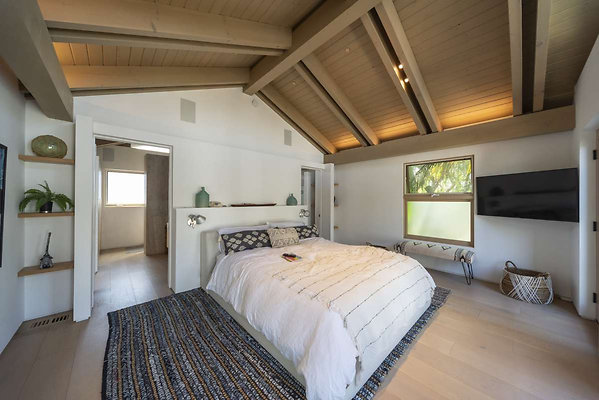 13640 bed 3