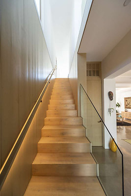 13640 stairs 1