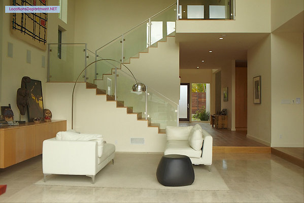 LocationsDepartment.Net  Modern Home 333 040