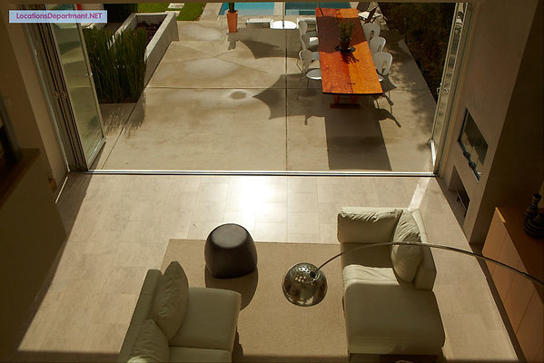 LocationsDepartment.Net  Modern Home 333 097