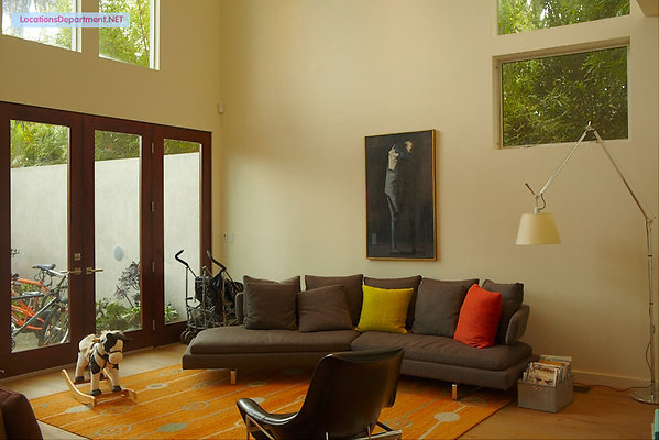 LocationsDepartment.Net  Modern Home 333 028