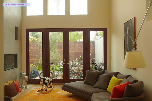 LocationsDepartment.Net  Modern Home 333 029