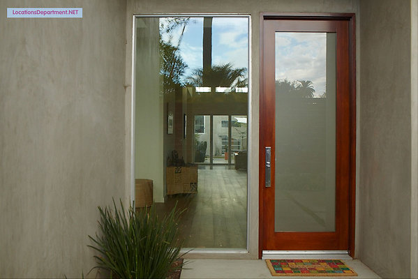LocationsDepartment.Net  Modern Home 333 025