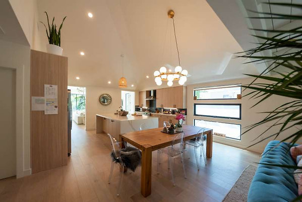 12364 dining 1