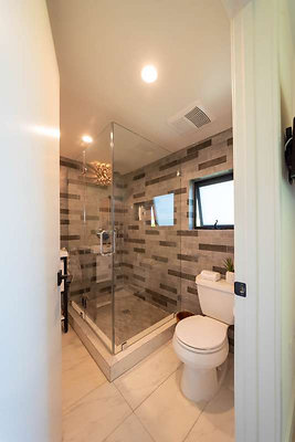 12364 bath 5