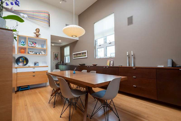 6042 dining 1