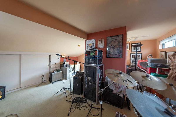 6042 attic 3