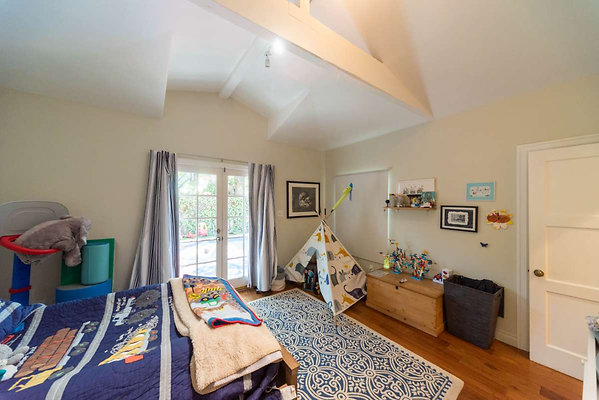 12756 bed 7