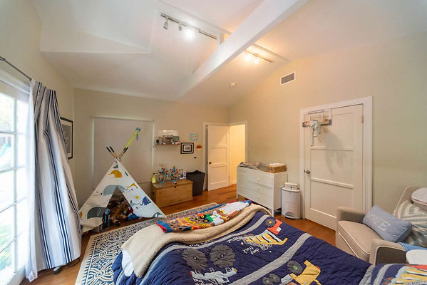 12756 bed 6