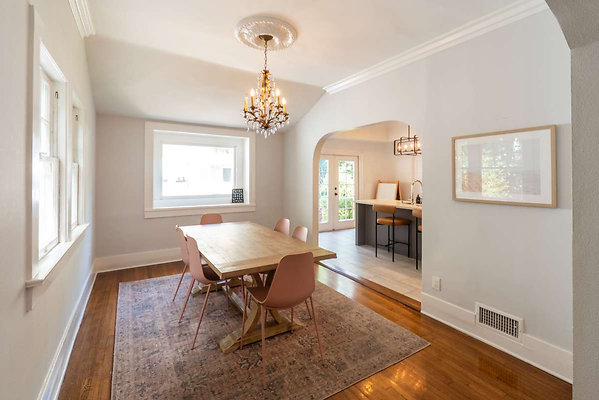 13409 dining 2