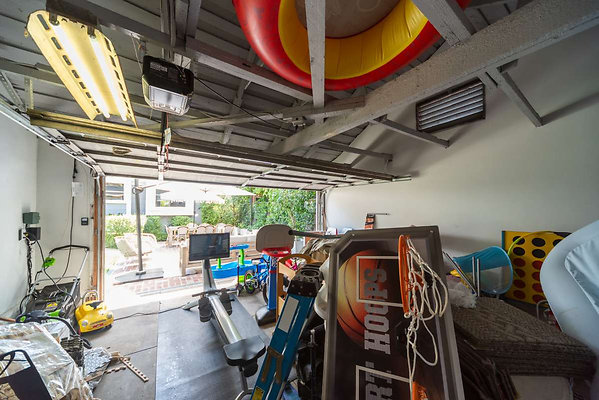 13409 garage 1