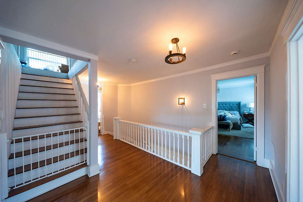 13409 stairs 7