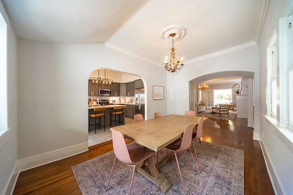 13409 dining 4