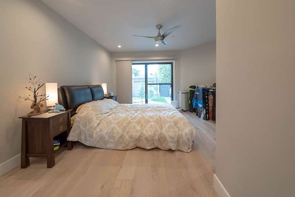 11993 bed 3