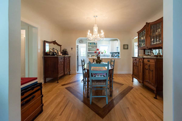 12800 dining 2