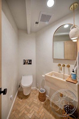 modern-farmhouse-6-46