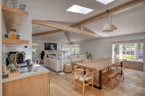 modern-farmhouse-6-21