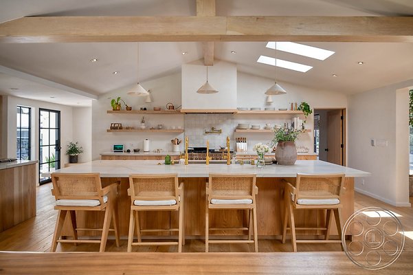 modern-farmhouse-6-14