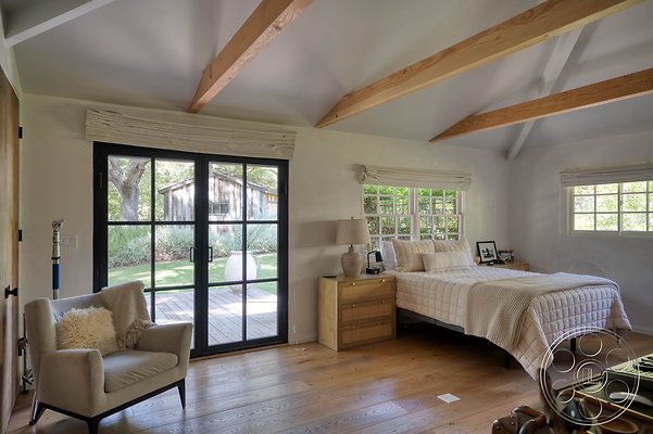 modern-farmhouse-6-48