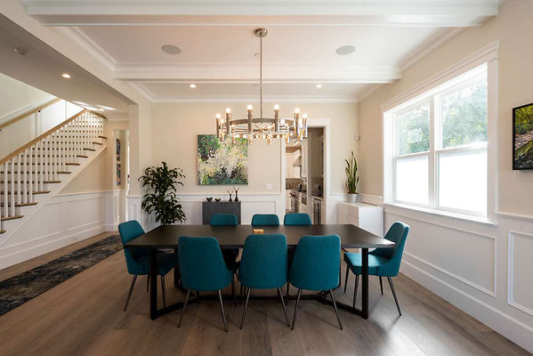13147 dining 3