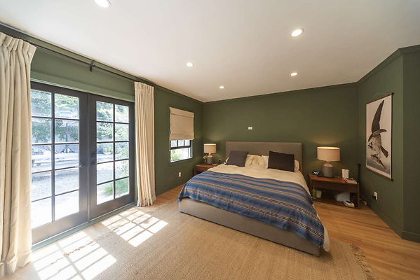 13709 bed 3